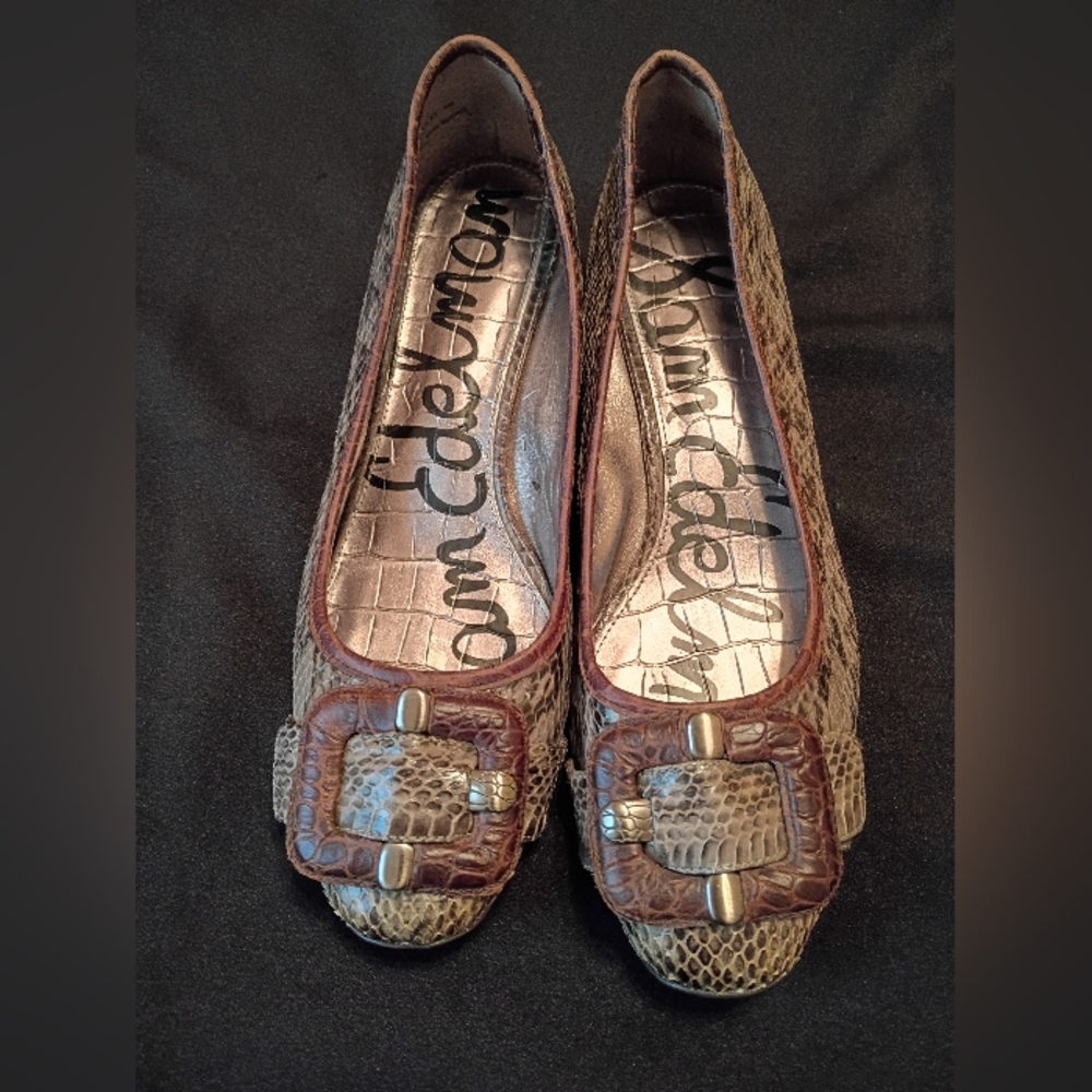 Sam Edelman Shoes Snakeskin Kitten Heels Pumps Leather Big Button Slip-on Sz 8.5